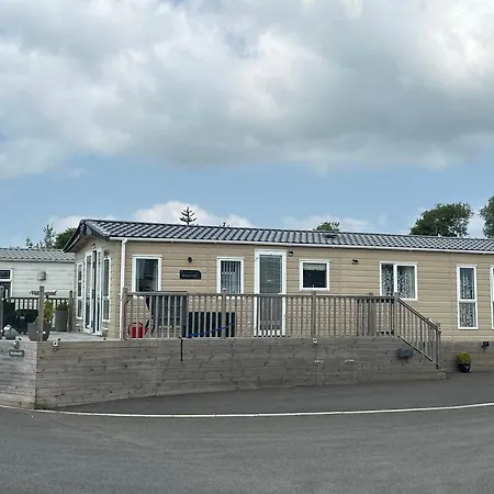 Daire Luxury District Lodge-sleeps 4 *