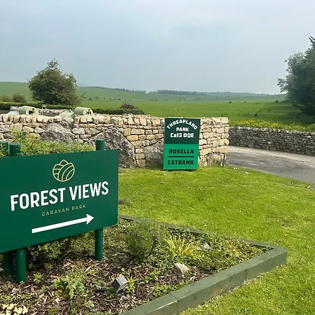 Luxury District Lodge-sleeps 4 Daire