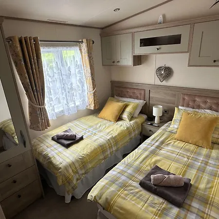 Daire Luxury District Lodge-sleeps 4